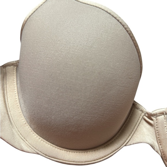SKIMS No Show Molded Unlined Demi Bra Nude 32A - Picture 3 of 11